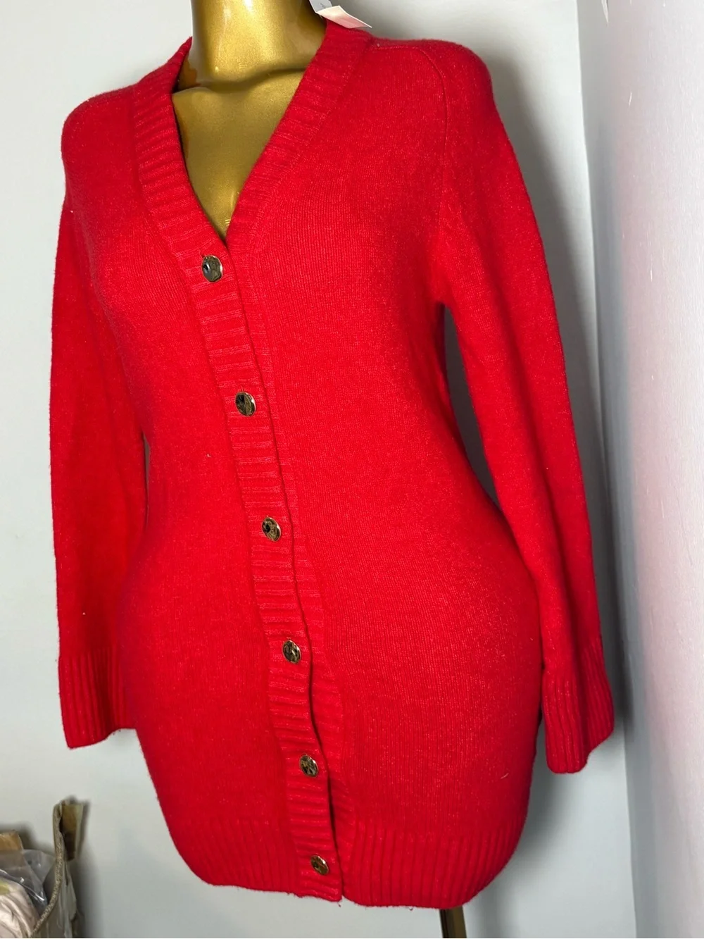 Abercrombie & Fitch Red V-Neck Button Front Longline Cardigan